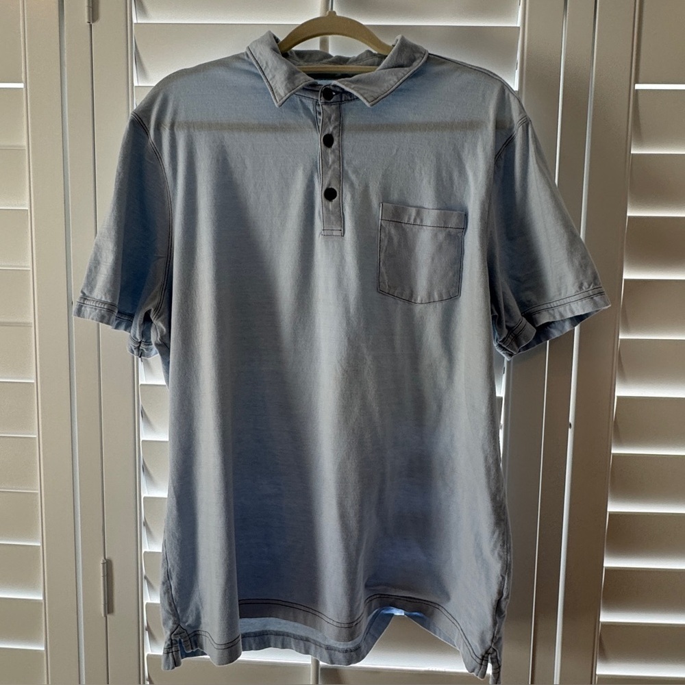 Banana Republic Men’s Light Blue Polo Shirt Short Sleeves XL